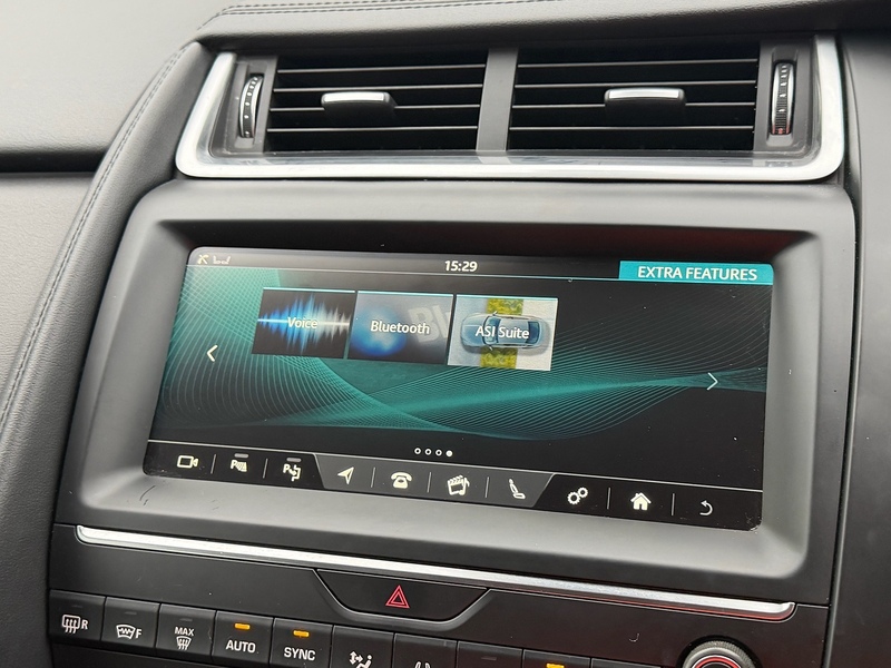 Jaguar 2.0 D180 SE SUV 5dr Diesel Auto AWD Euro 6 (s/s) (180 ps)