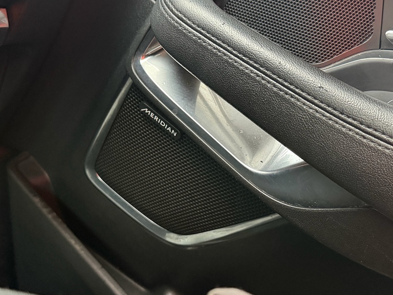 Jaguar 2.0 D180 SE SUV 5dr Diesel Auto AWD Euro 6 (s/s) (180 ps)