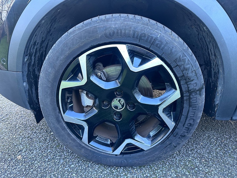 Vauxhall 50kWh Ultimate SUV 5dr Electric Auto (136 ps)