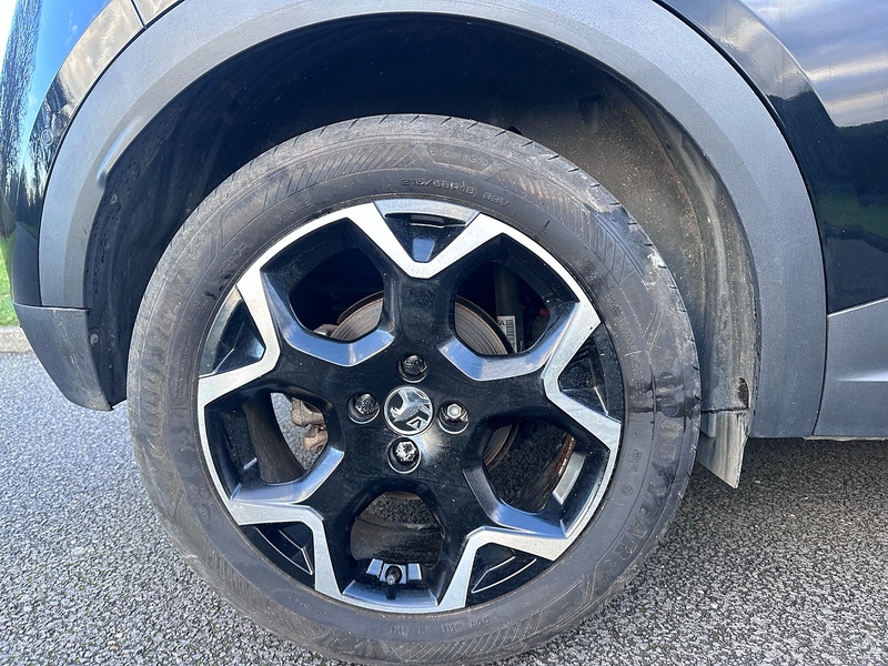 Vauxhall 50kWh Ultimate SUV 5dr Electric Auto (136 ps)