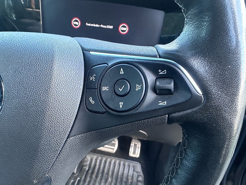 Vauxhall 50kWh Ultimate SUV 5dr Electric Auto (136 ps)