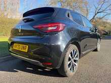 Renault Clio Blue dCi Iconic 