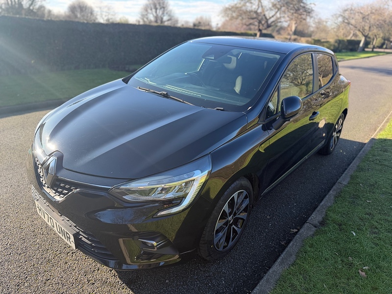 Renault 1.5 Blue dCi Iconic Hatchback 5dr Diesel Manual Euro 6 (s/s) (85 ps)