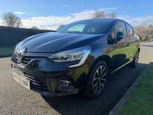 Renault Clio Blue dCi Iconic 