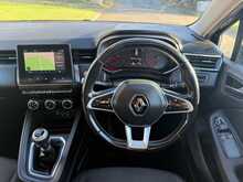 Renault Clio Blue dCi Iconic 