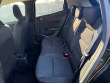 Renault Clio Blue dCi Iconic 