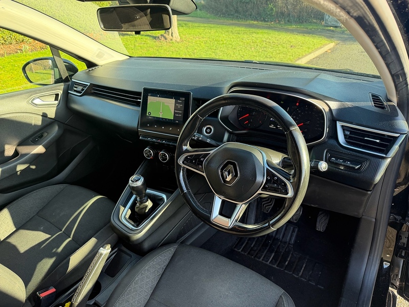 Renault 1.5 Blue dCi Iconic Hatchback 5dr Diesel Manual Euro 6 (s/s) (85 ps)