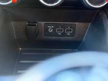 Renault Clio Blue dCi Iconic 