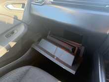 Renault Clio Blue dCi Iconic 