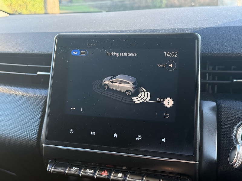 Renault 1.5 Blue dCi Iconic Hatchback 5dr Diesel Manual Euro 6 (s/s) (85 ps)