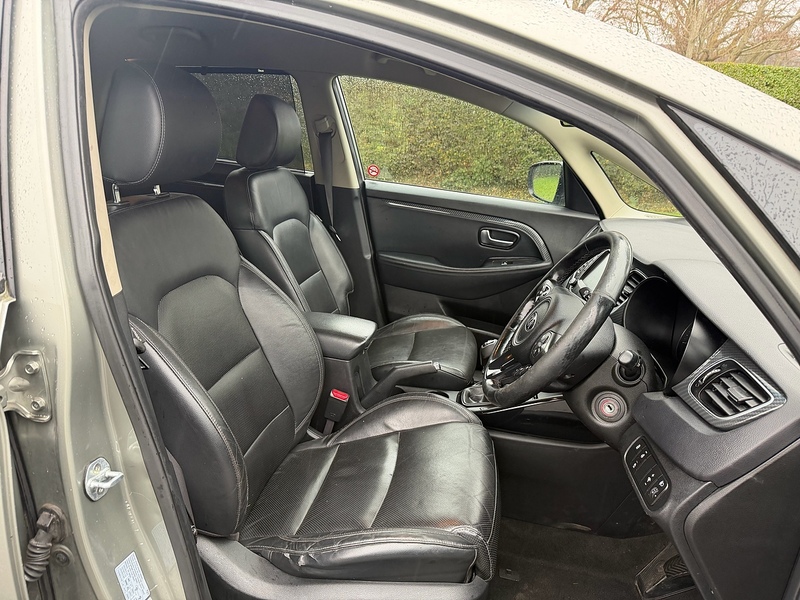 Kia 1.7 CRDi 3 MPV 5dr Diesel Manual Euro 6 (s/s) (139 bhp)