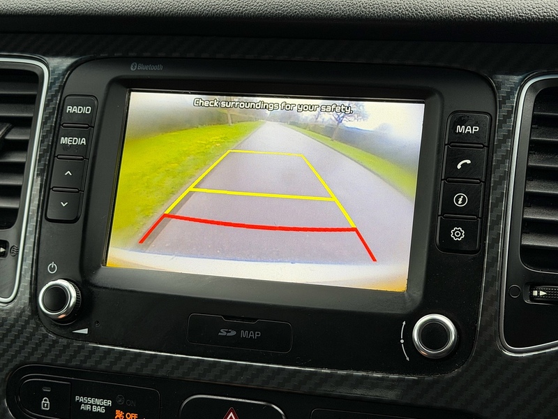 Kia 1.7 CRDi 3 MPV 5dr Diesel Manual Euro 6 (s/s) (139 bhp)