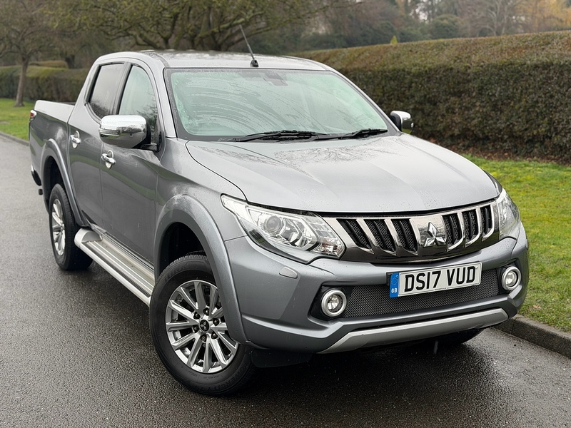 Mitsubishi 2.4 DI-D DC Barbarian Pickup Double Cab 4dr Diesel Manual 4WD Euro 6 (178 ps)