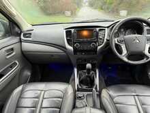 Mitsubishi L200 DI-D DC Barbarian 