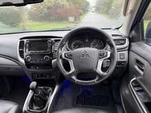 Mitsubishi L200 DI-D DC Barbarian 