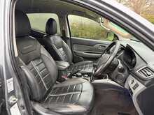 Mitsubishi L200 DI-D DC Barbarian 