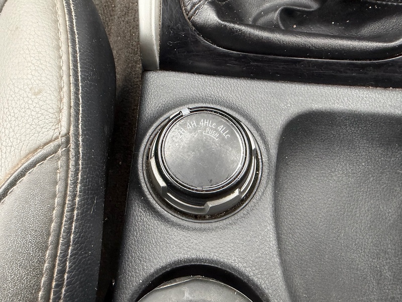 Mitsubishi 2.4 DI-D DC Barbarian Pickup Double Cab 4dr Diesel Manual 4WD Euro 6 (178 ps)