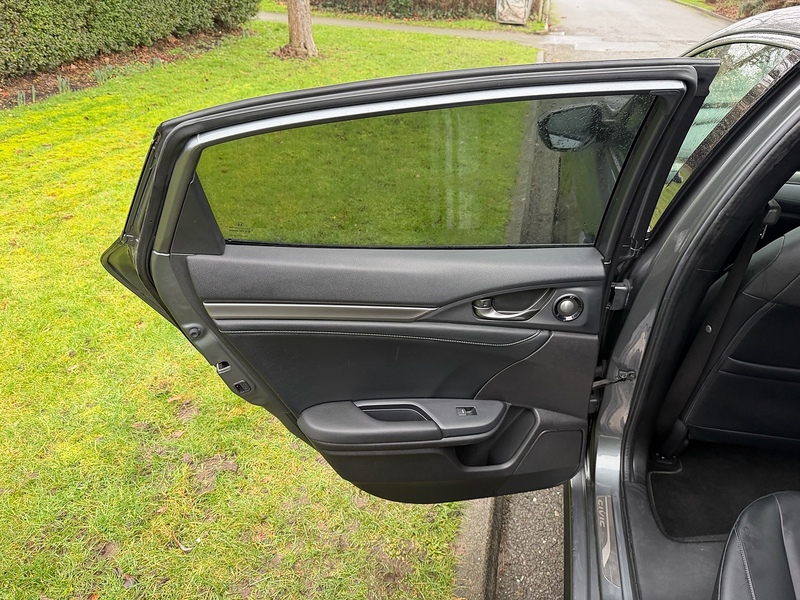 Honda VTEC Turbo EX Hatchback 1.0 Manual Petrol