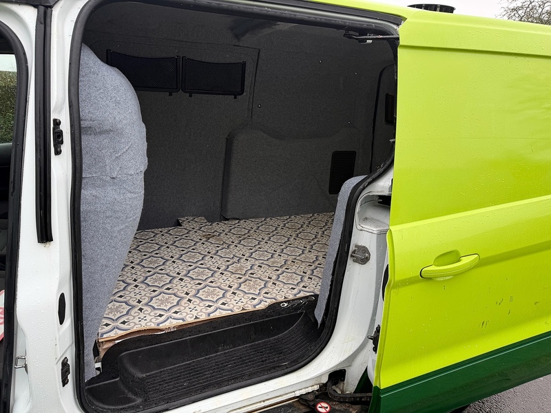 Ford 240 EcoBlue Limited Panel Van 1.5 Manual Diesel