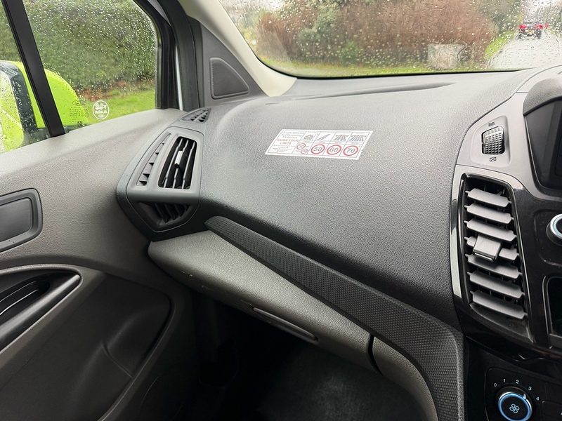 Ford 240 EcoBlue Limited Panel Van 1.5 Manual Diesel