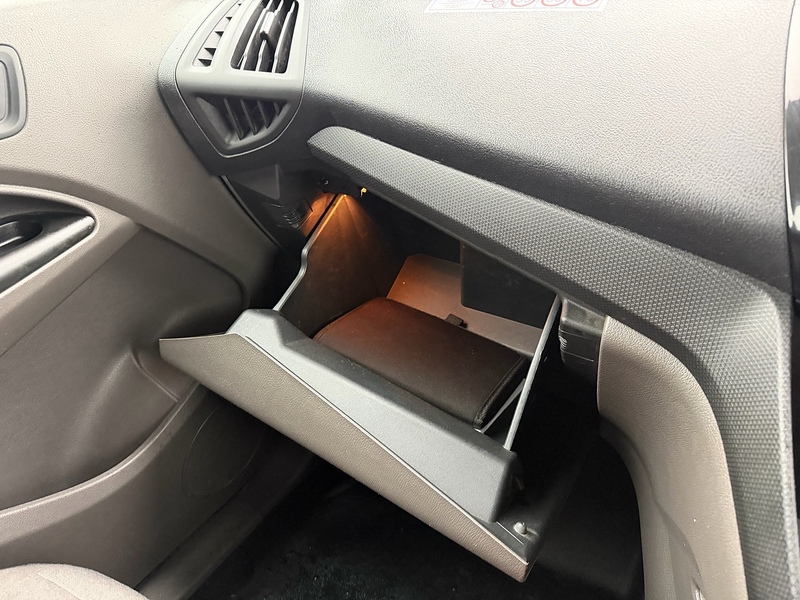 Ford 240 EcoBlue Limited Panel Van 1.5 Manual Diesel