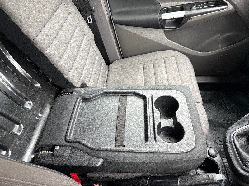 Ford 240 EcoBlue Limited Panel Van 1.5 Manual Diesel