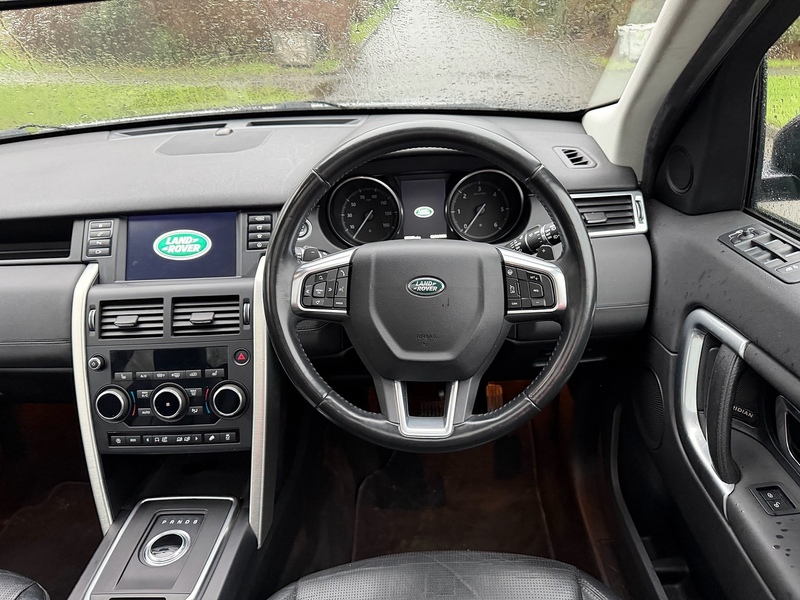 Land Rover TD4 HSE SUV 2.0 Automatic Diesel