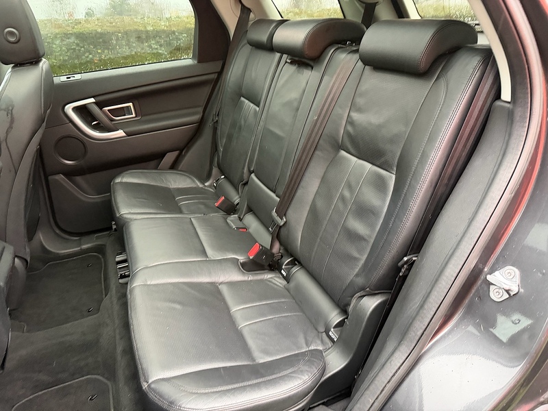 Land Rover TD4 HSE SUV 2.0 Automatic Diesel