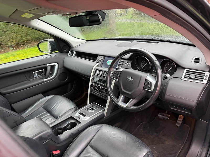 Land Rover TD4 HSE SUV 2.0 Automatic Diesel