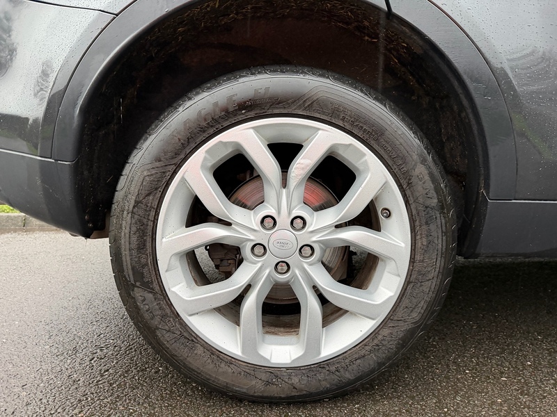 Land Rover TD4 HSE SUV 2.0 Automatic Diesel