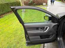 Land Rover Discovery Sport TD4 HSE 