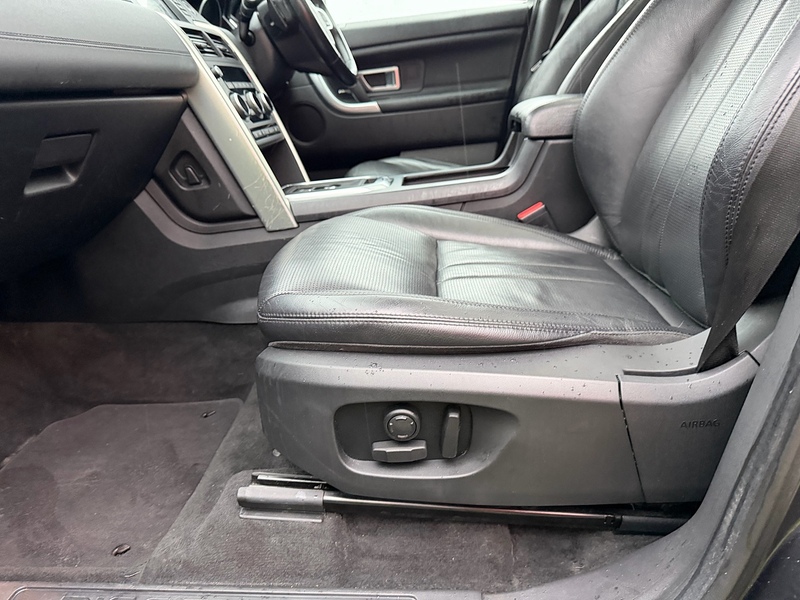 Land Rover TD4 HSE SUV 2.0 Automatic Diesel