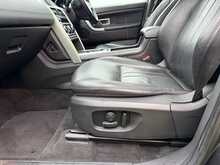 Land Rover Discovery Sport TD4 HSE 