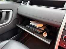 Land Rover Discovery Sport TD4 HSE 