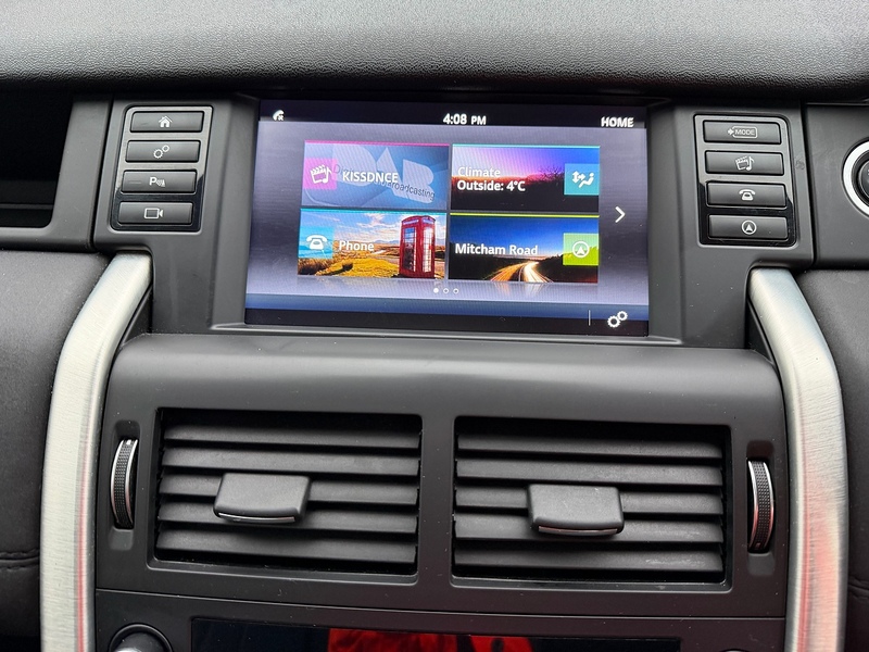 Land Rover TD4 HSE SUV 2.0 Automatic Diesel