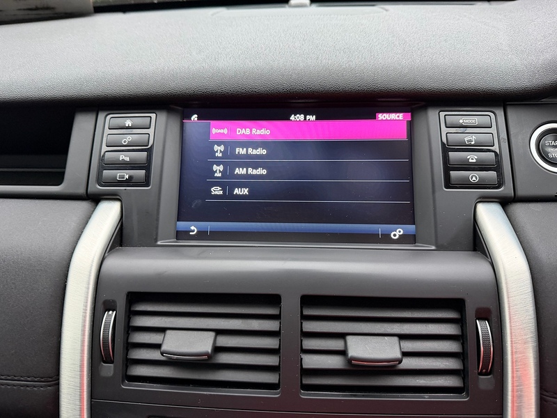 Land Rover TD4 HSE SUV 2.0 Automatic Diesel