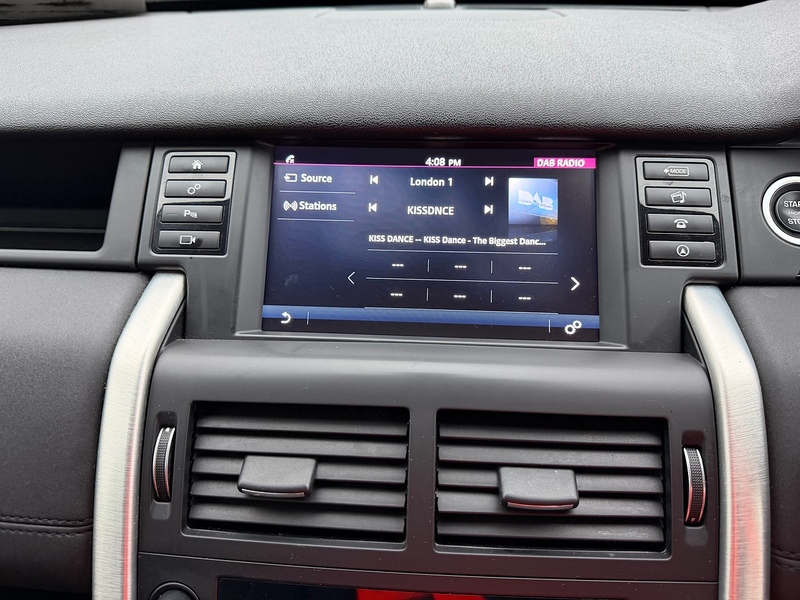 Land Rover TD4 HSE SUV 2.0 Automatic Diesel