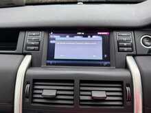 Land Rover Discovery Sport TD4 HSE 