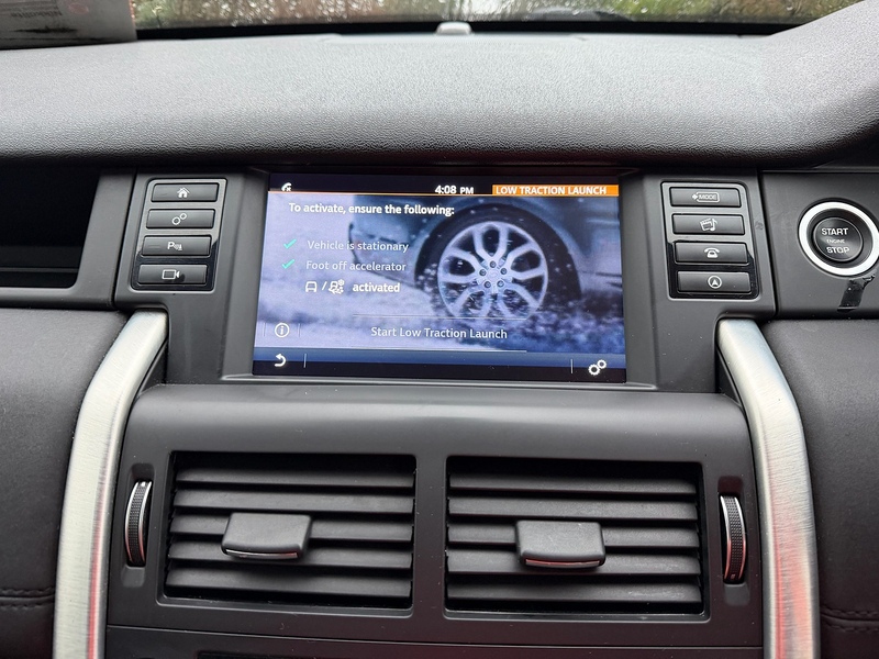 Land Rover TD4 HSE SUV 2.0 Automatic Diesel