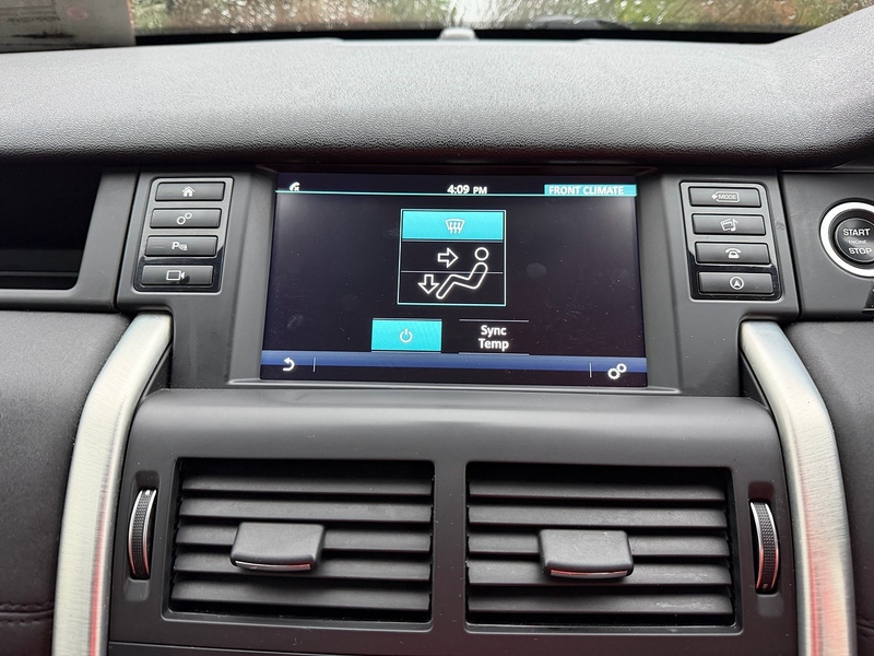 Land Rover TD4 HSE SUV 2.0 Automatic Diesel