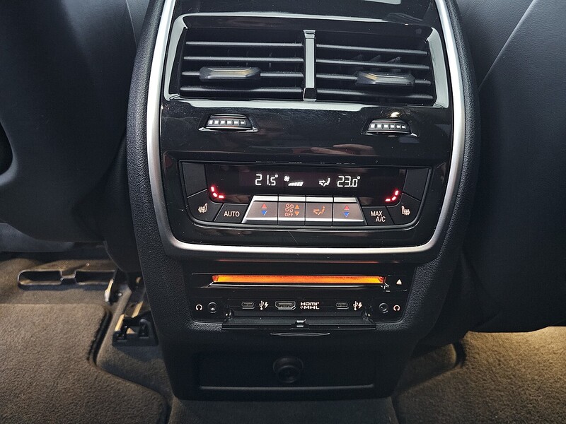 BMW i V8 Competition SUV 4.4 Automatic Petrol