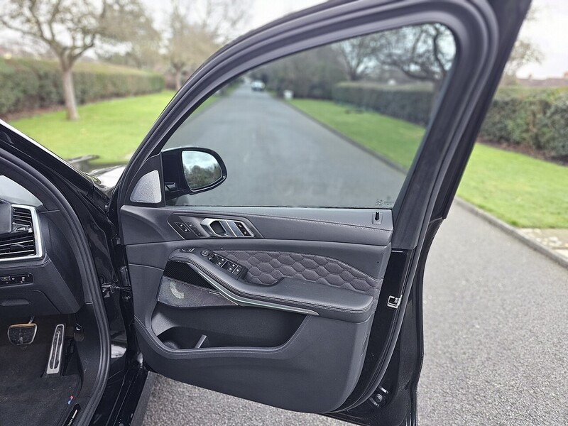 BMW i V8 Competition SUV 4.4 Automatic Petrol