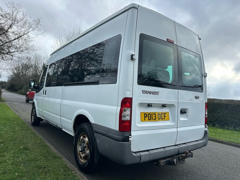 Ford TDCi 350 Minibus 2.2 Manual Diesel