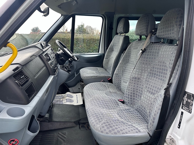 Ford TDCi 350 Minibus 2.2 Manual Diesel
