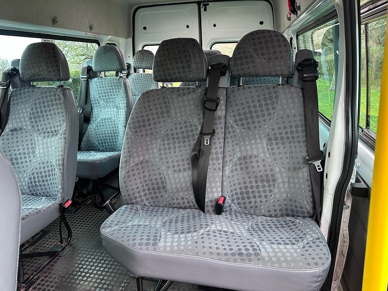 Ford TDCi 350 Minibus 2.2 Manual Diesel