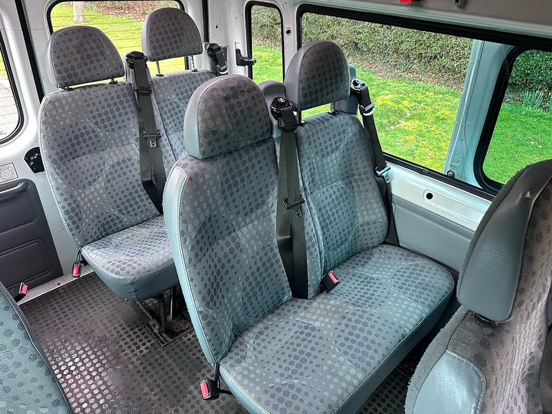 Ford TDCi 350 Minibus 2.2 Manual Diesel