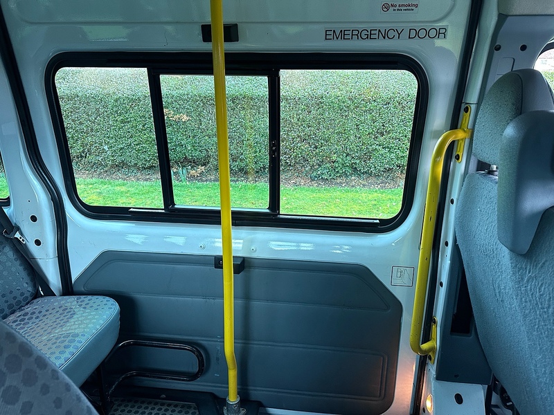 Ford TDCi 350 Minibus 2.2 Manual Diesel