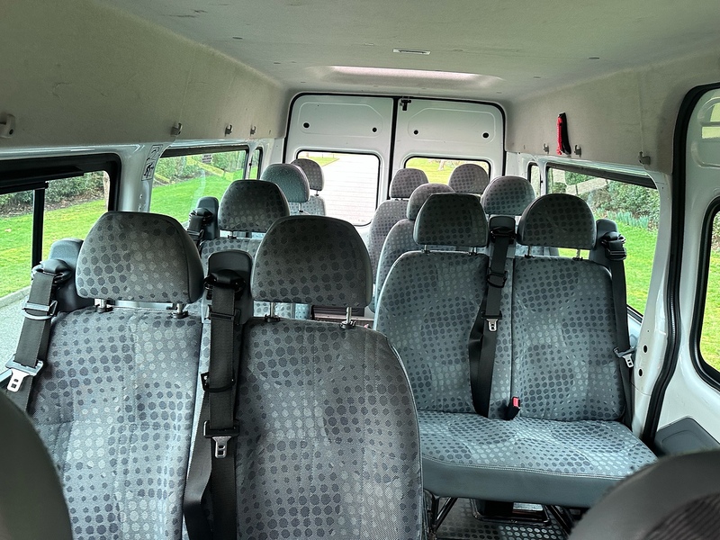 Ford TDCi 350 Minibus 2.2 Manual Diesel