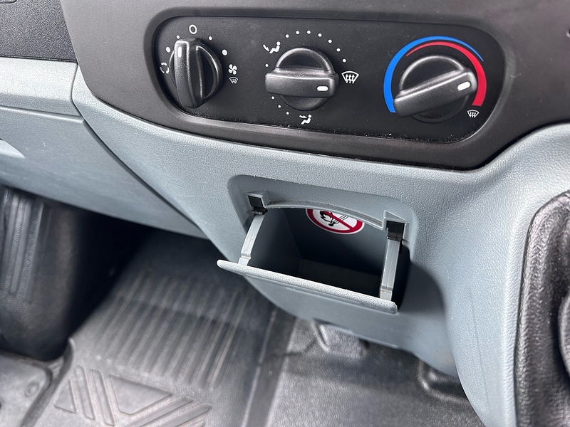 Ford TDCi 350 Minibus 2.2 Manual Diesel