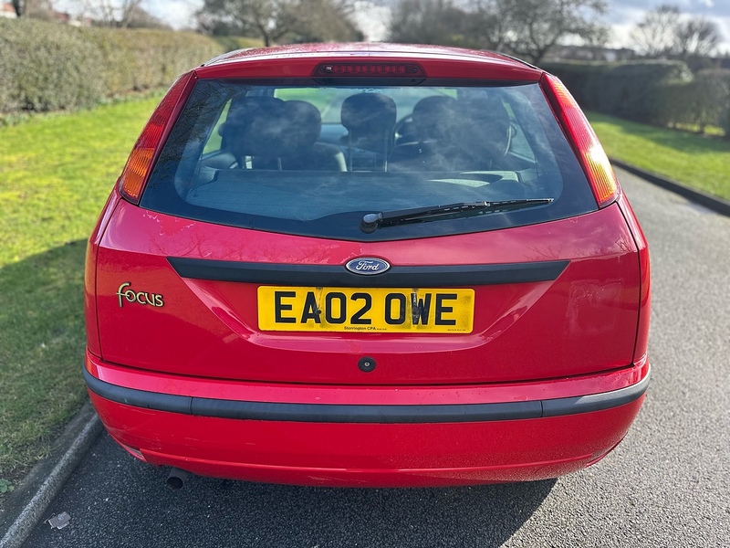 Ford i LX Hatchback 1.6 Manual Petrol